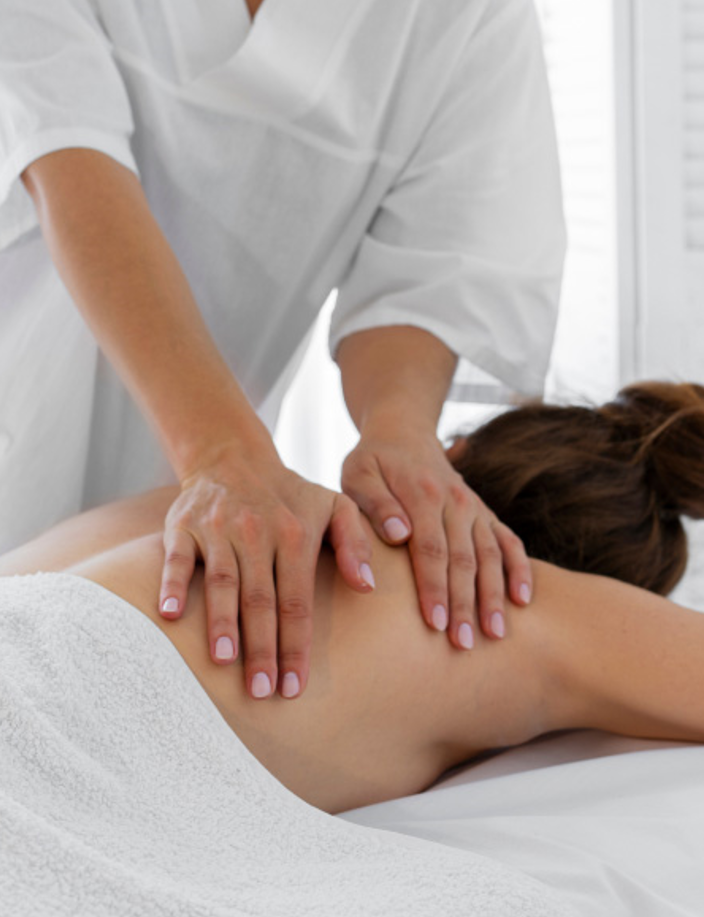 Massoterapia, massagem terapêutica escalda pés